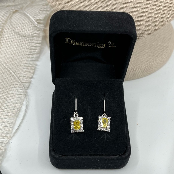 Epiphany Diamonique Yellow Stone Lever-Back Earrings – Vintage Sparkling Beauty - Picture 9 of 16